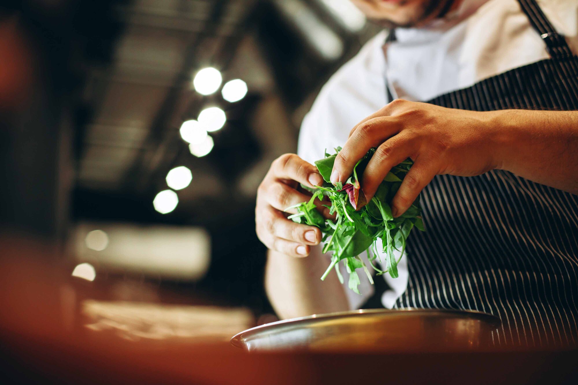 Preparación de alimentación colectiva para empresas
